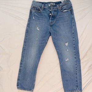 Levis wedgie straight in medium wash